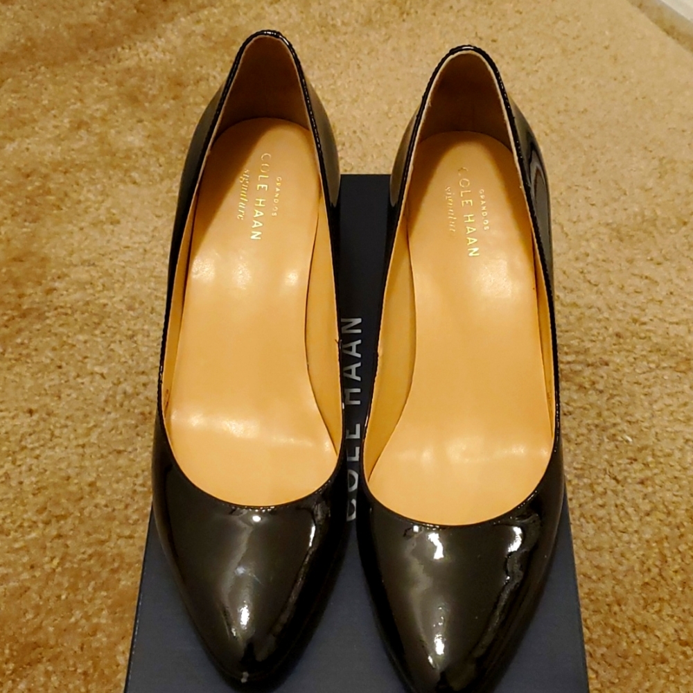 COLE HAAN CATALINA WEDGE (7B)